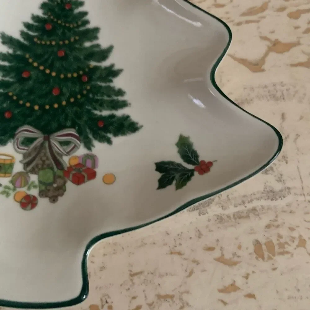 Vintage Mikasa Christmas story trees shaped dish